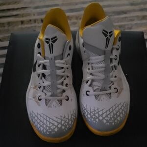 Nike White and Yellow Sneakers